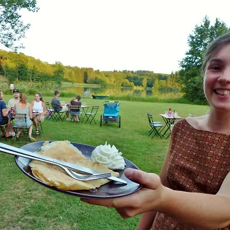 Domaine Du Balbuzard Camping *